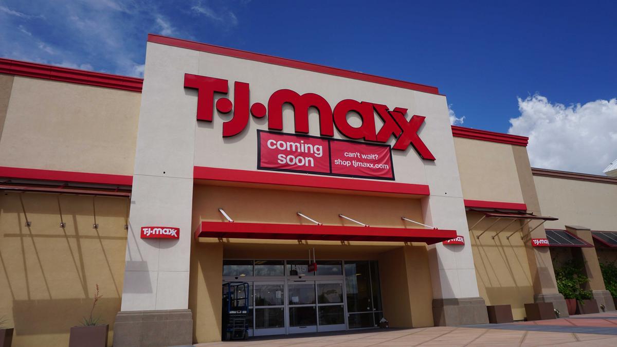 Featured image for “TJ Maxx at Winrock Town Center”